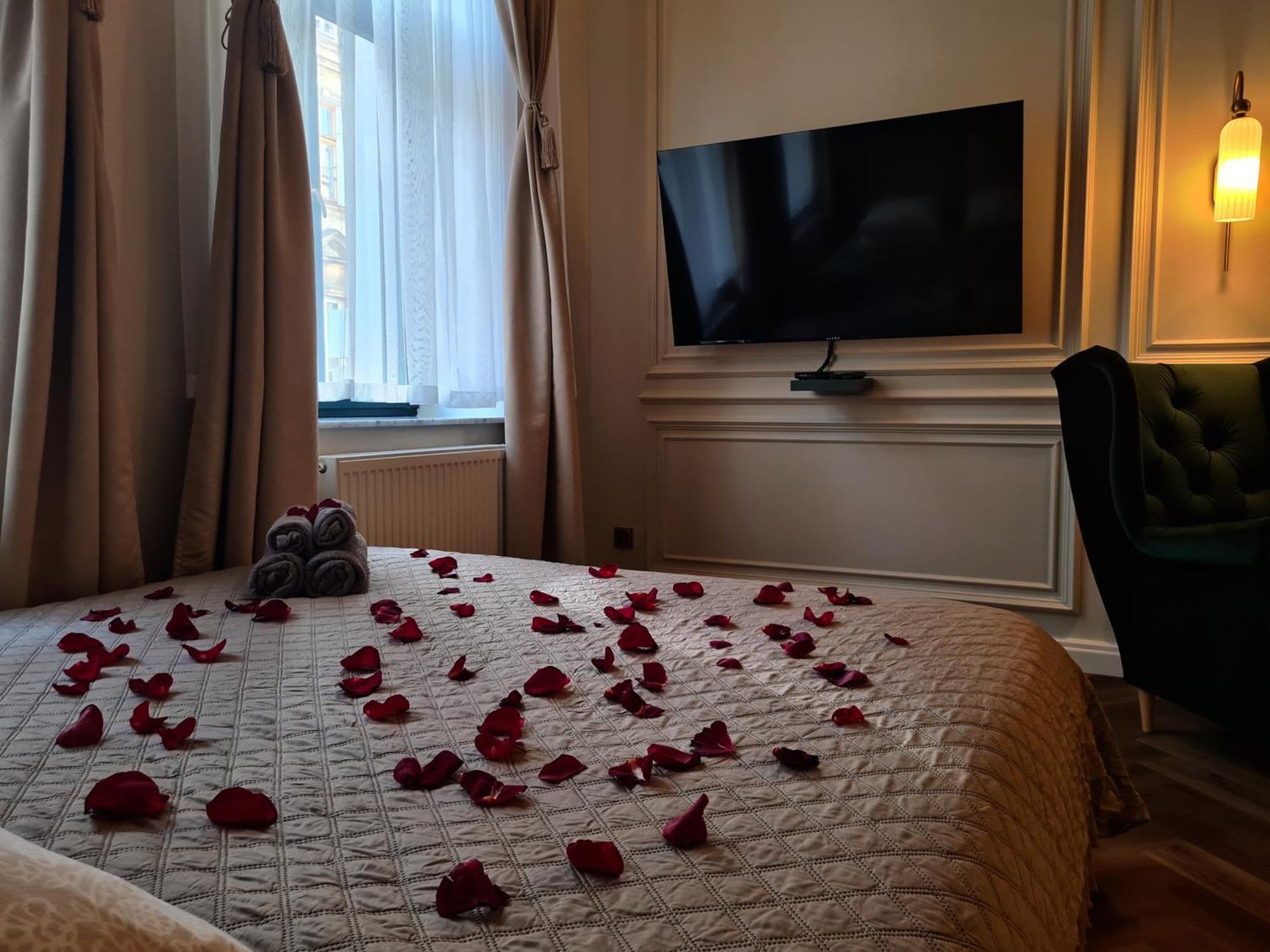 Art Jacuzzi Koletek Apartment Krakow Ngoại thất bức ảnh
